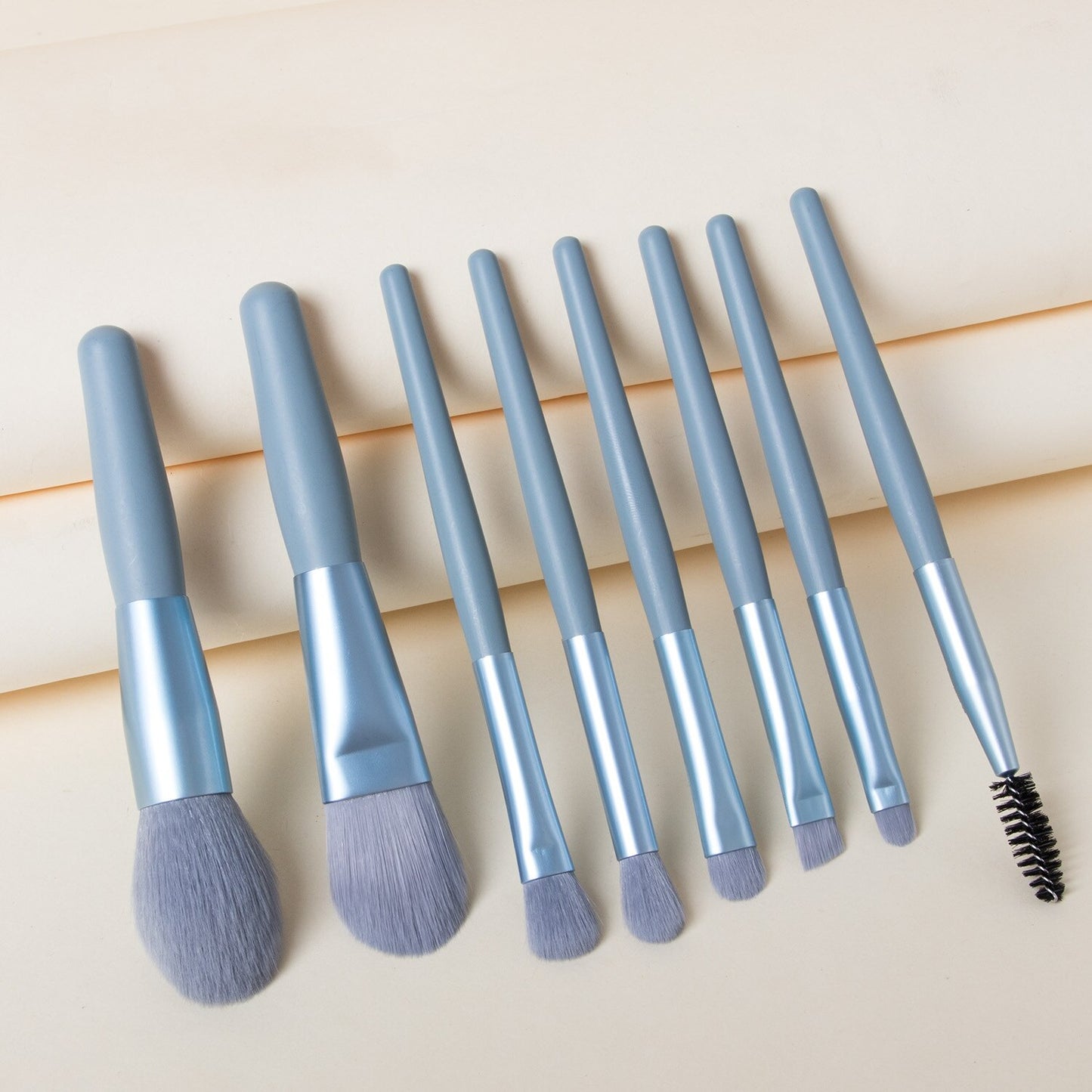 Professional Makeup Brushes Set - 8 Pieces - Megalithix